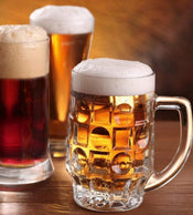 Dimex Beer Mugs Fototapete 225x250cm 3 Bahnen | Yourdecoration.de