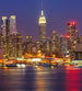 Dimex Manhattan at Night Fototapete 225x250cm 3 Bahnen | Yourdecoration.de