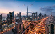 Komar Lights of Dubai Vlies Fototapete 450x280cm 9 bahnen | Yourdecoration.de